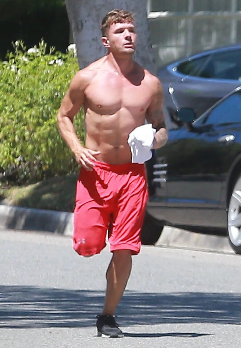 Ryan phillippe