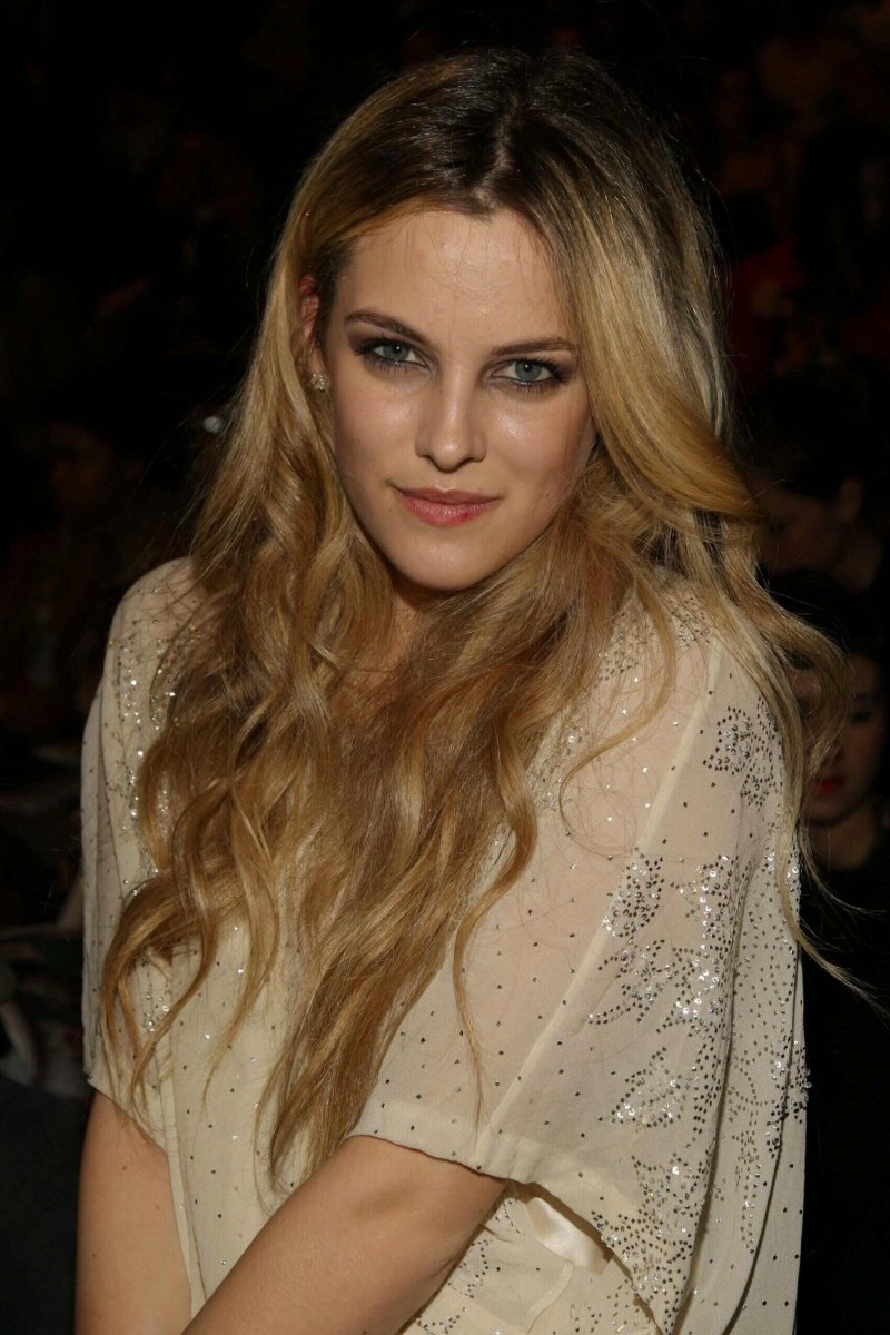 Riley keough