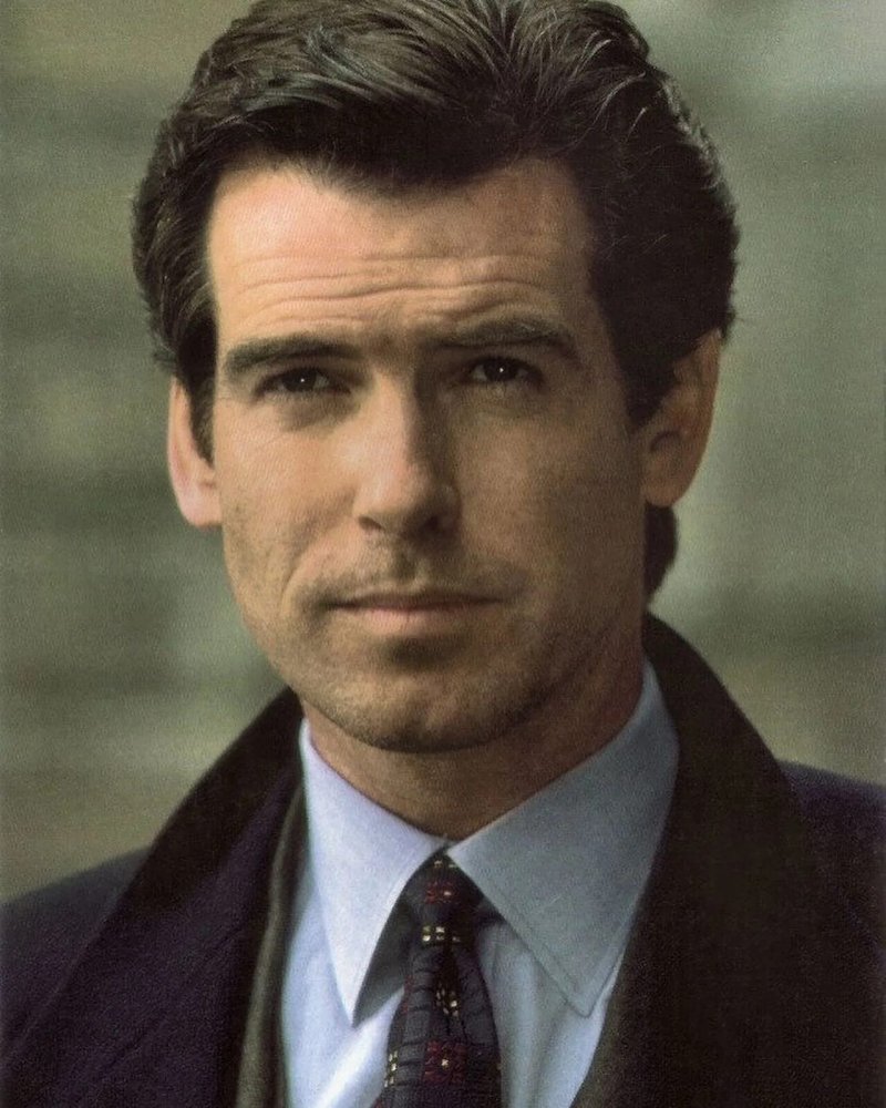 Pierce brosnan james bond