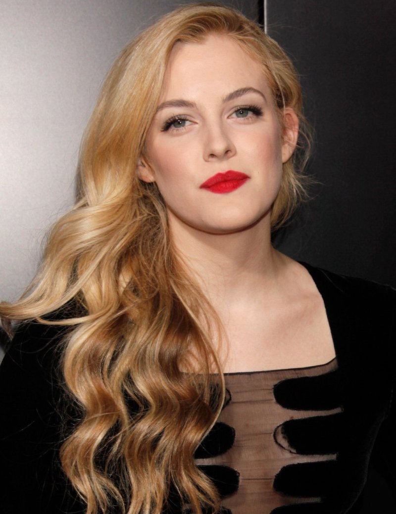 Riley keough