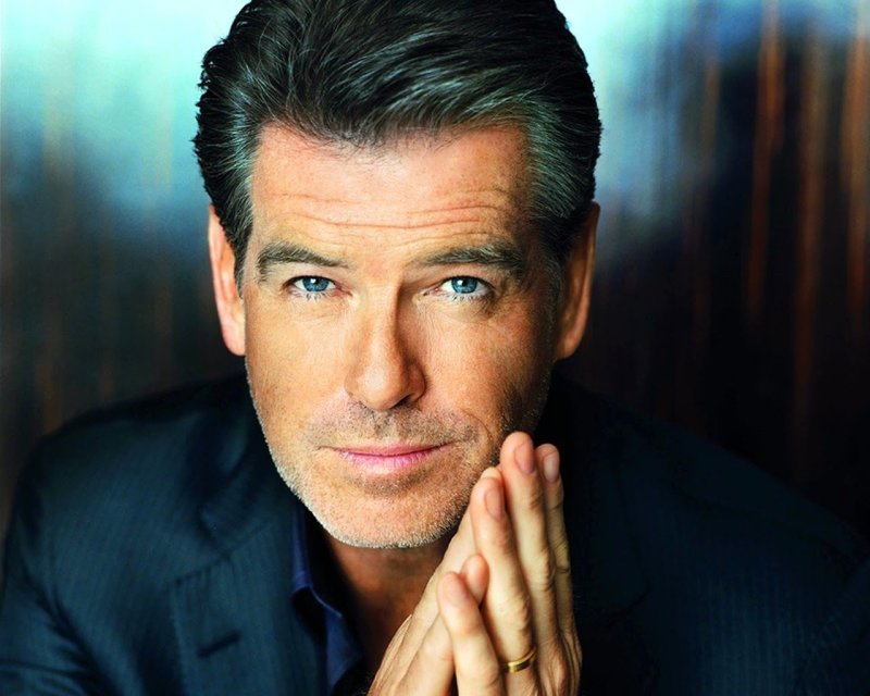 Pierce brosnan