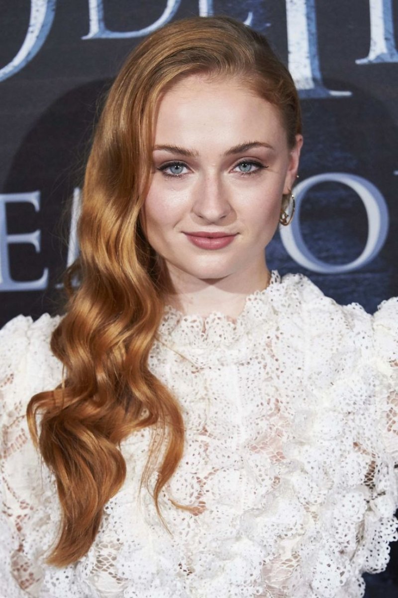 Sophie turner n