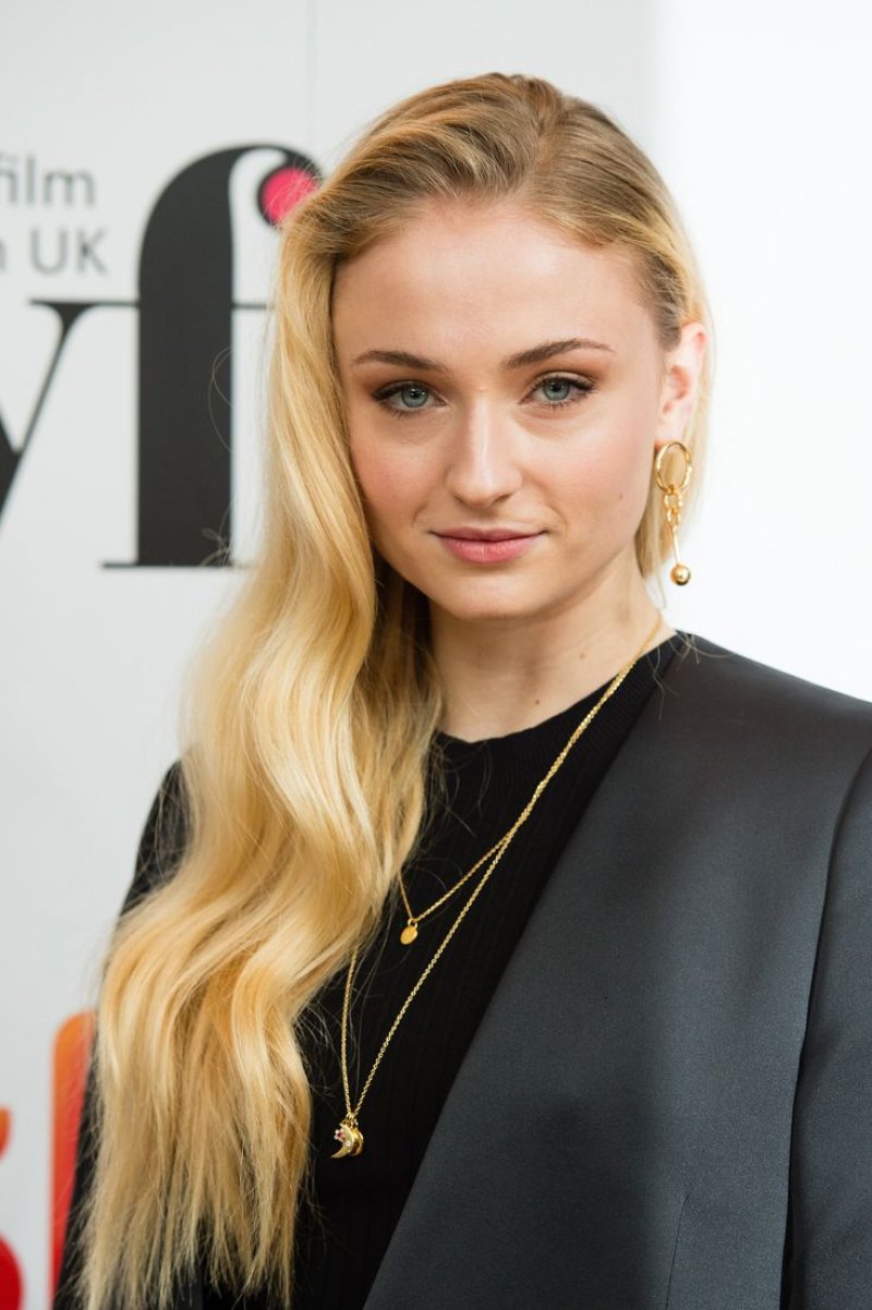 Sophie turner n