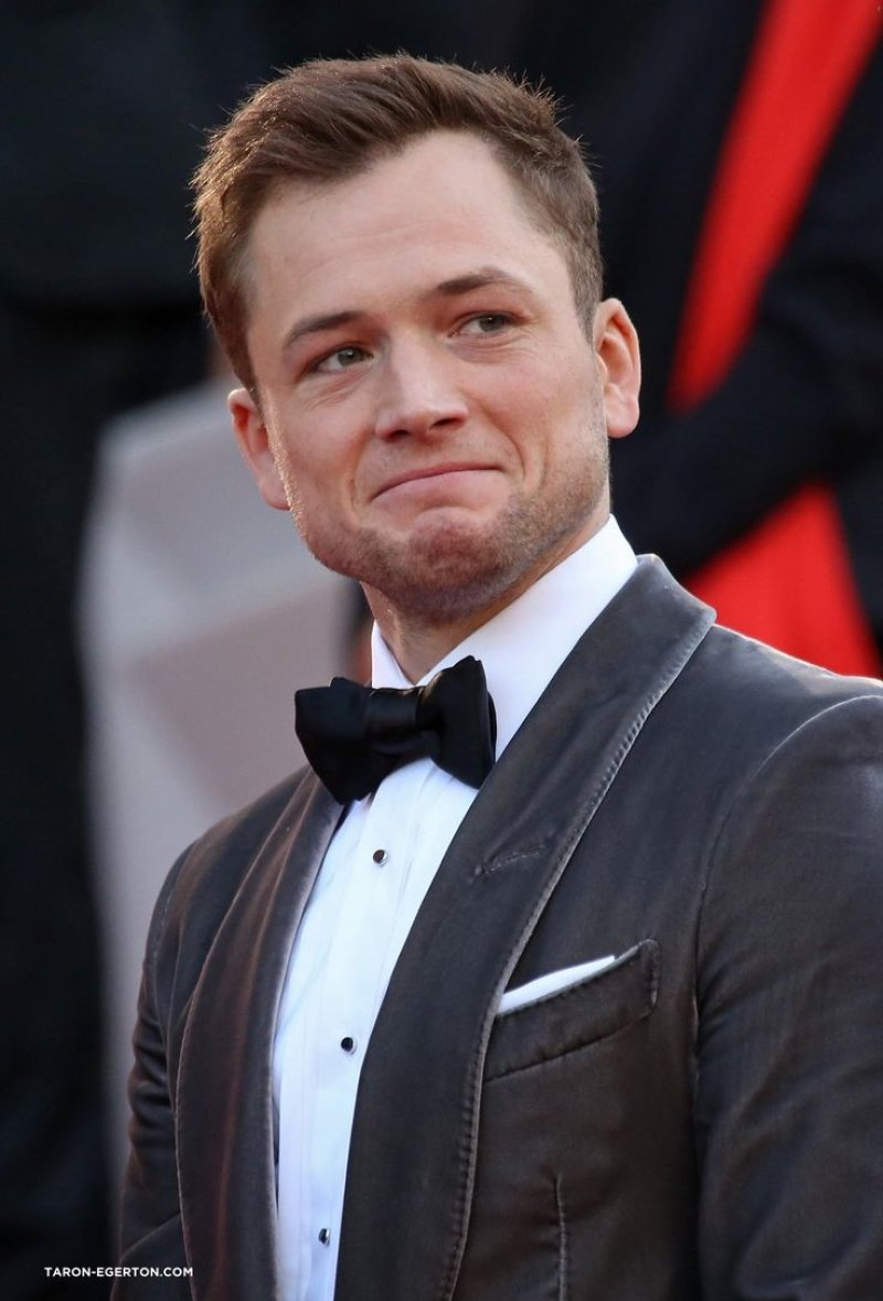 Taron egerton