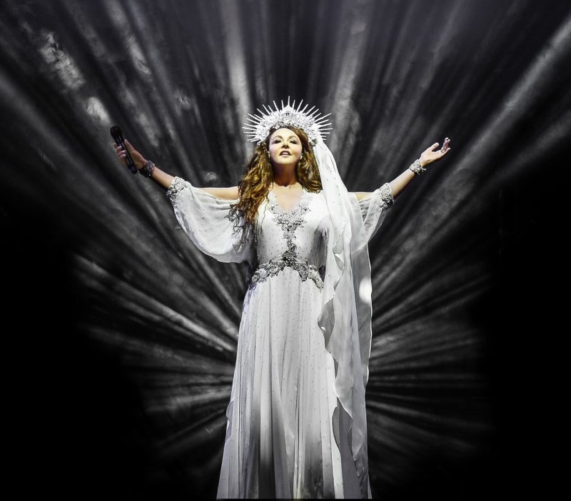 Sarah brightman