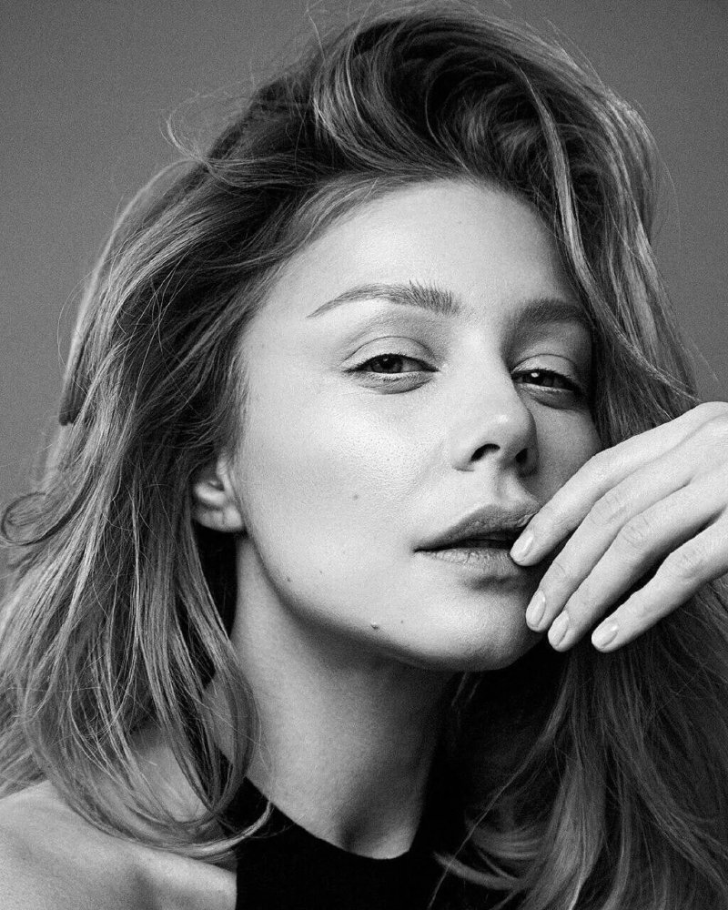 Tina karol