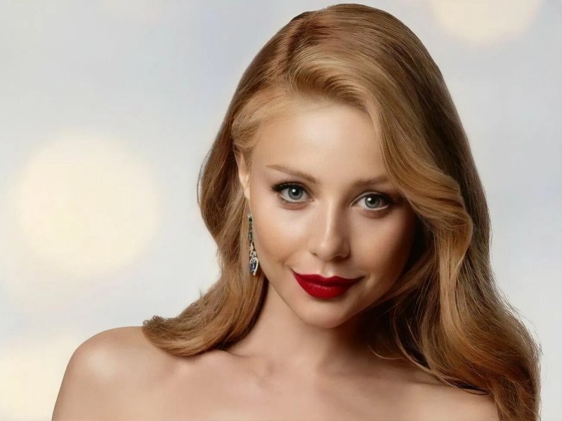 Tina karol