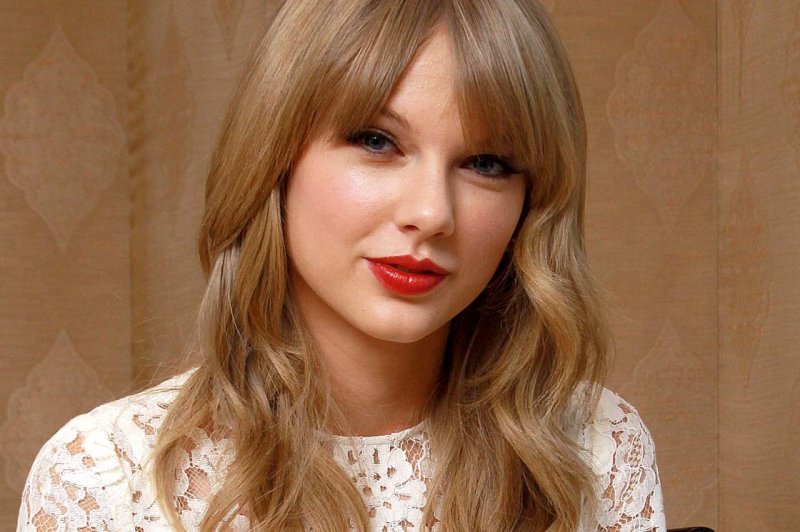 Taylor swift taylor swift