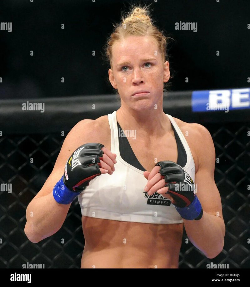 Holly holm