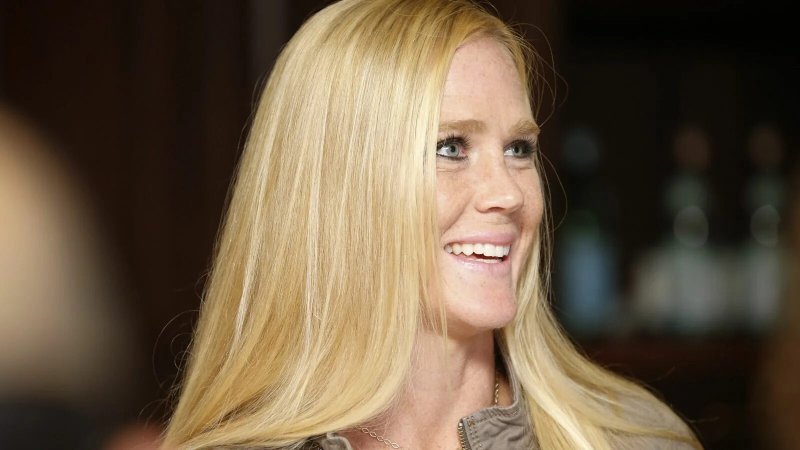 Holly holm