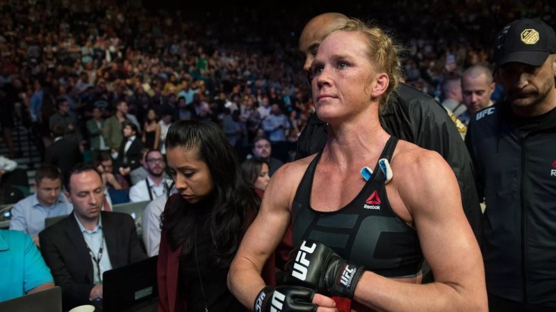 Holly holm