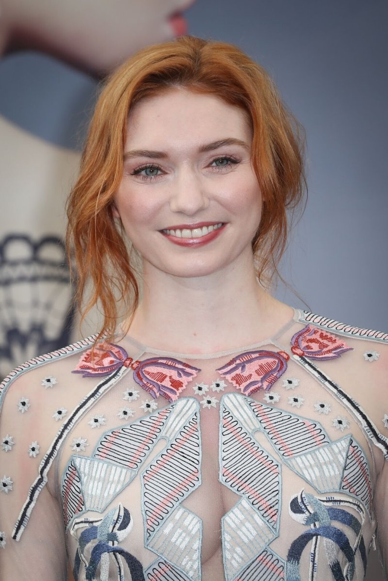 Eleanor tomlinson