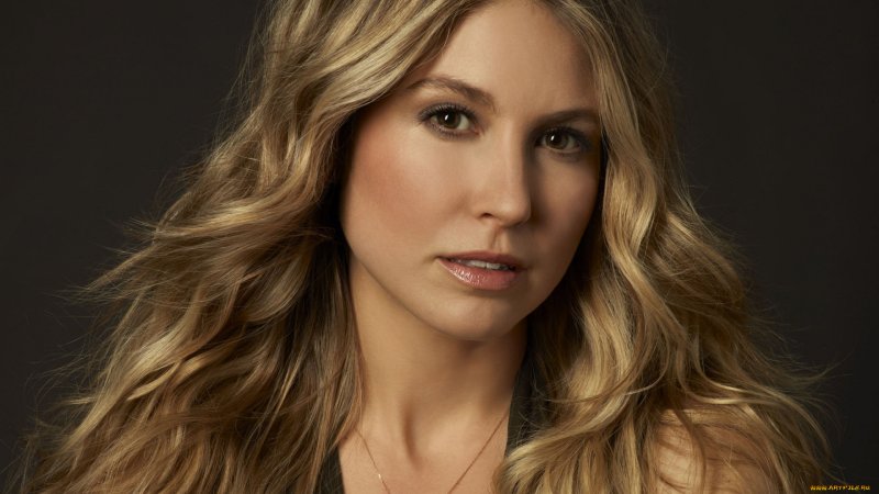 Sarah carter