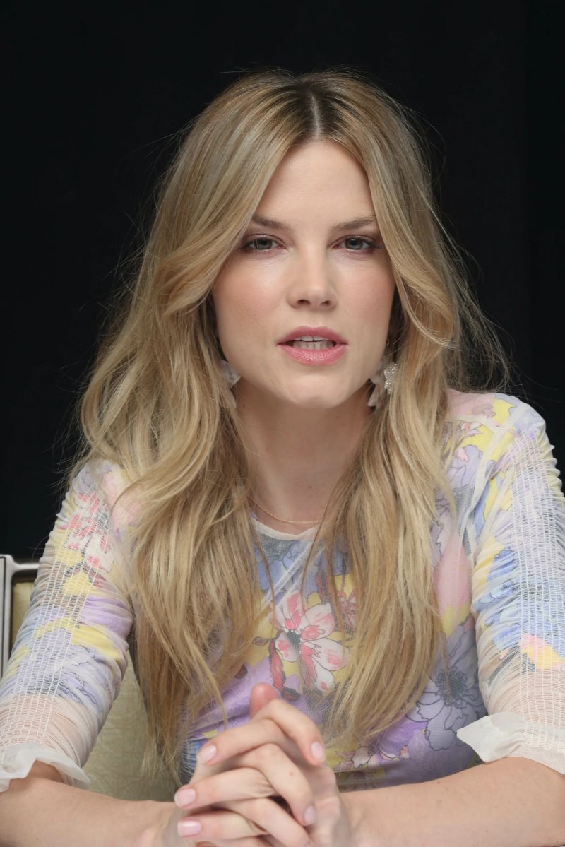 Sylvia hoeks