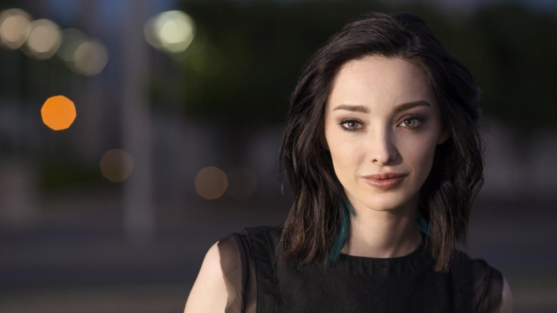 Emma dumont