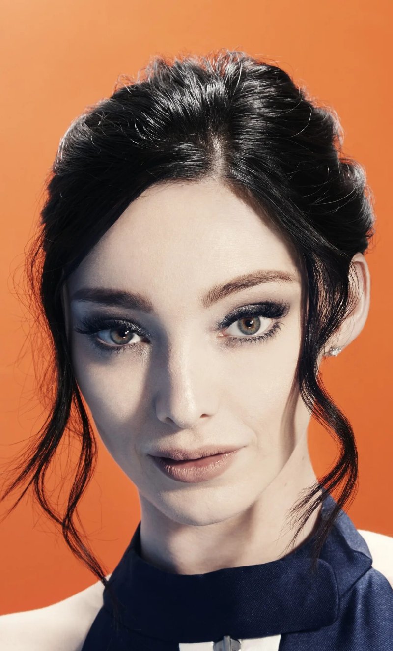 Emma dumont