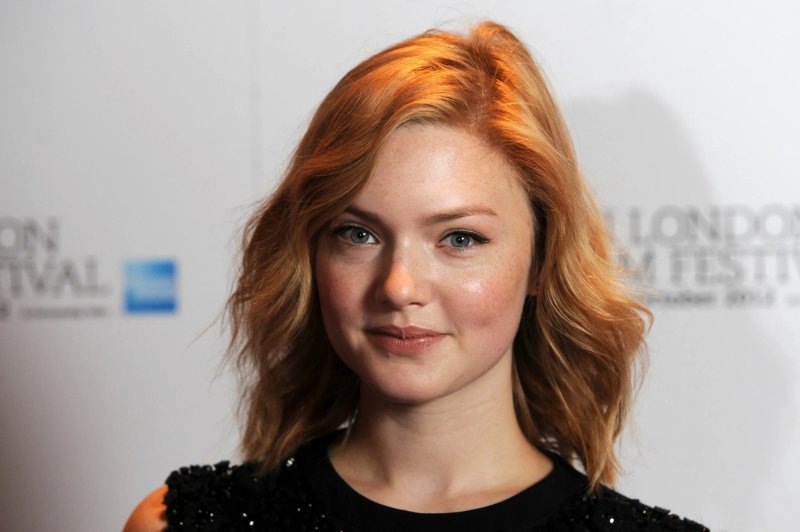 Holliday grainger