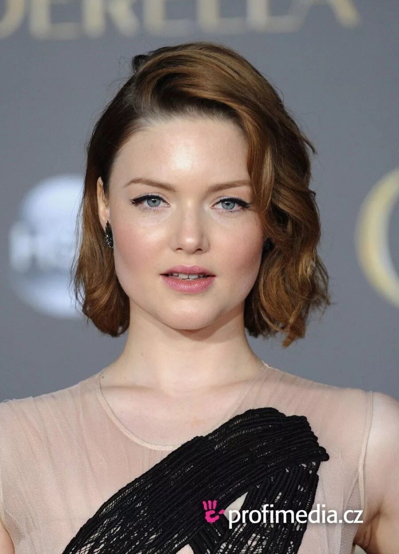 Holliday grainger