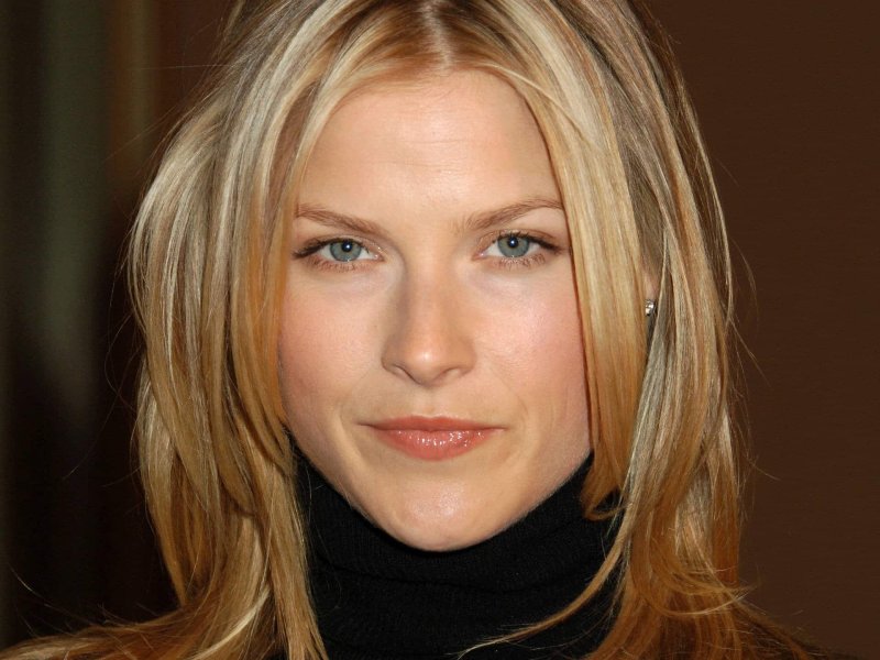 Ali larter