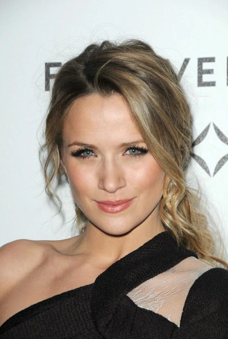 Shantel van santen