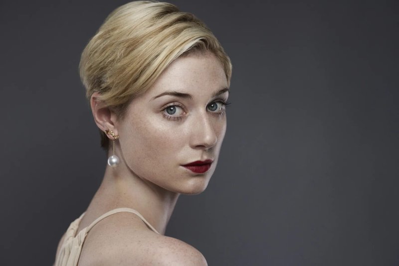 Elizabeth debicki