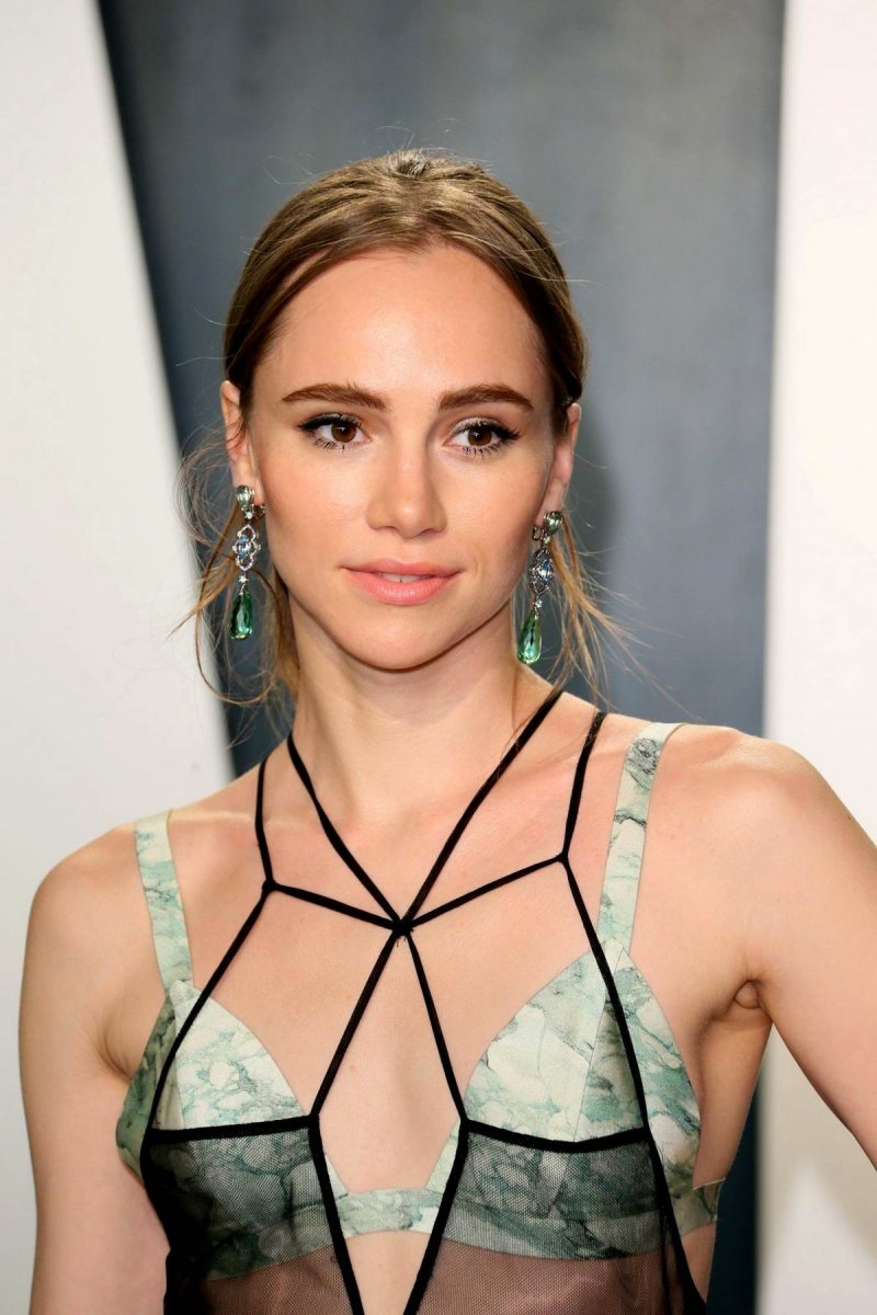 Suki waterhouse