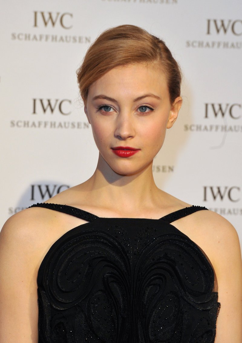 Sarah gadon