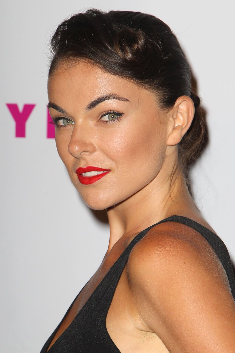 Serinda swan