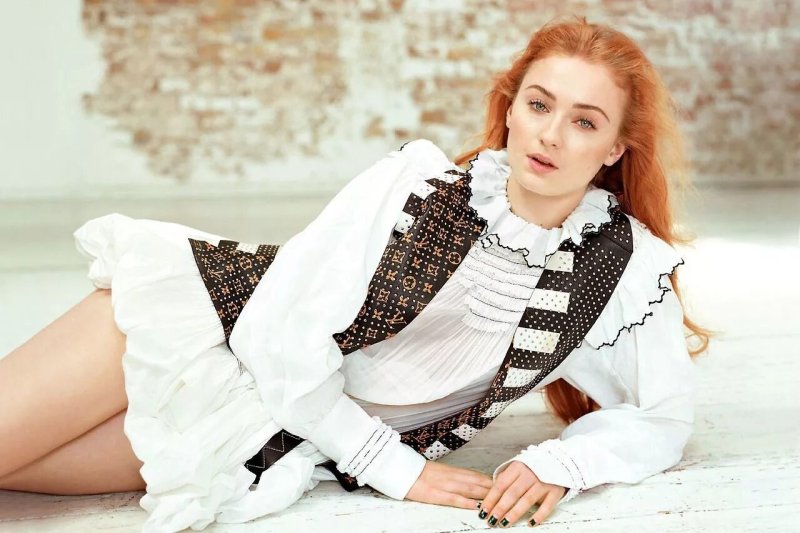 Sophie turner n