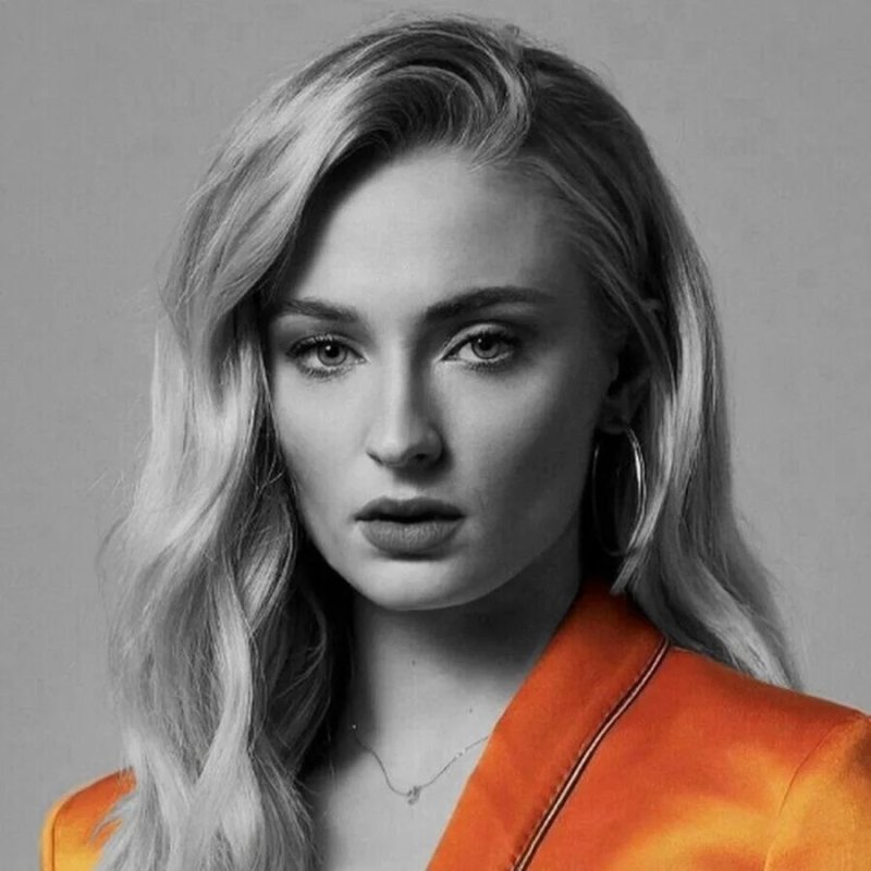 Sophie turner n