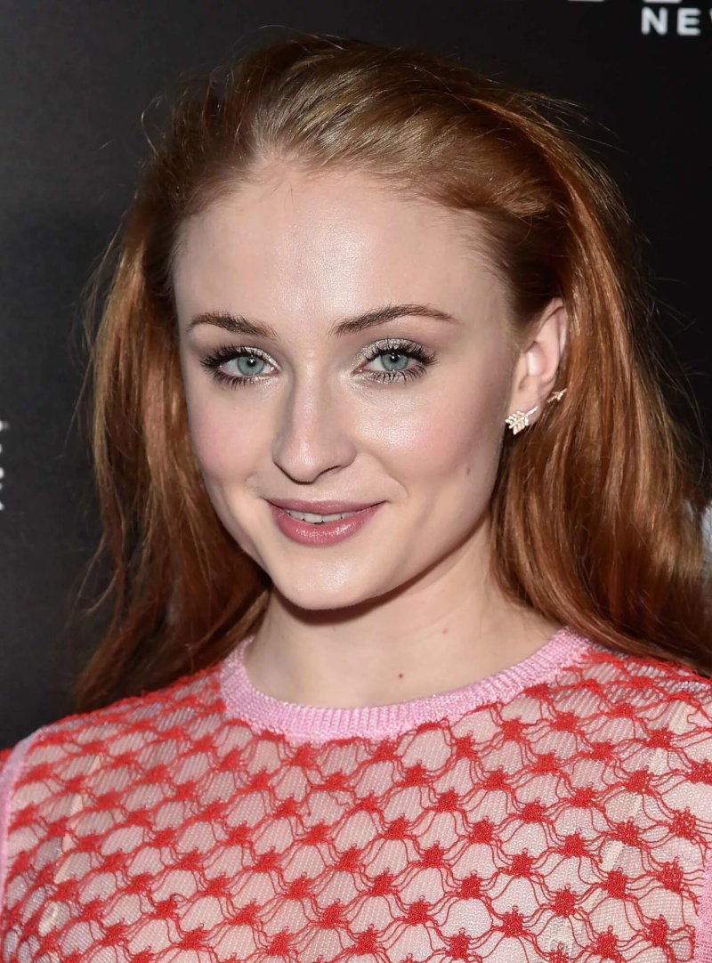 Sophie turner n