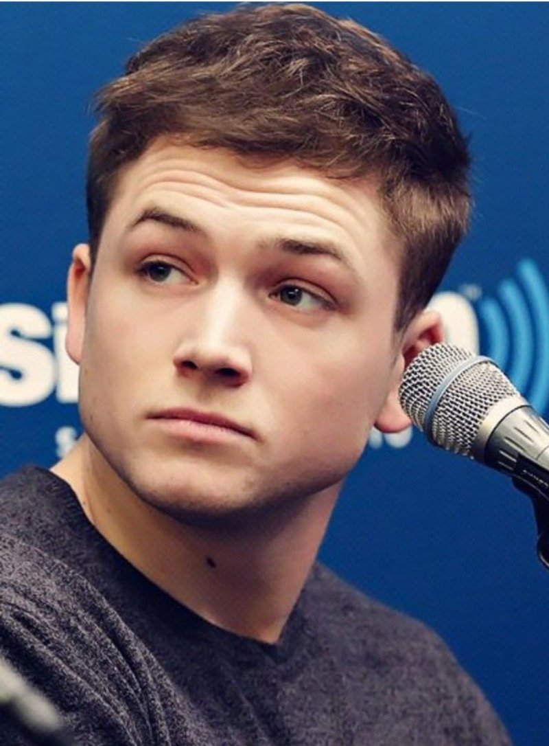 Taron egerton