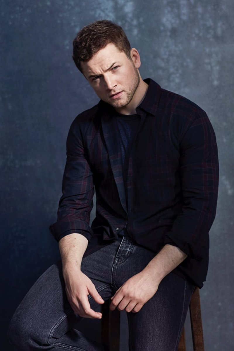 Taron egerton