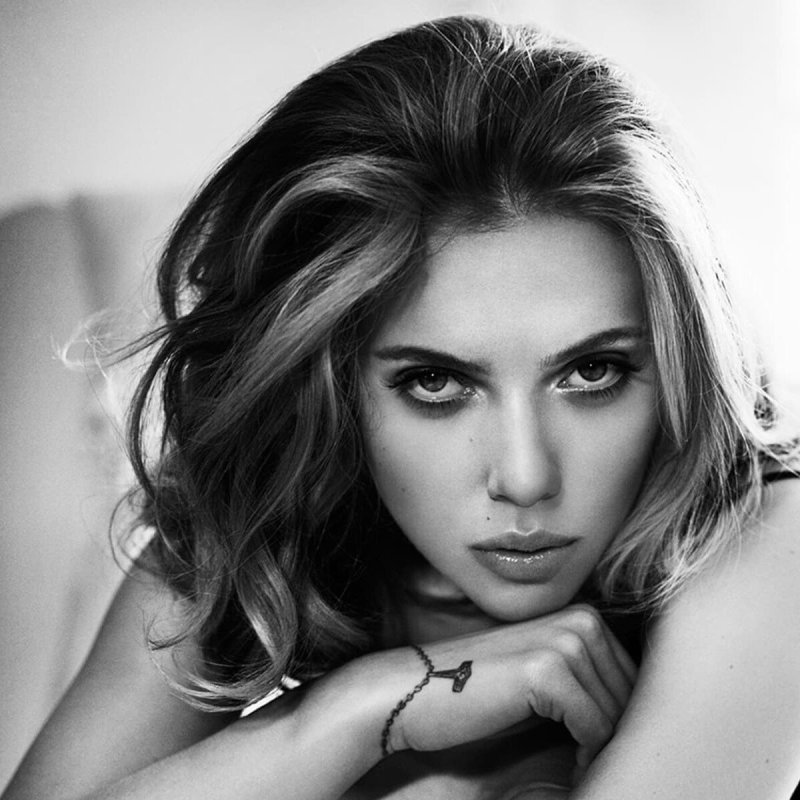 Scarlet johanson