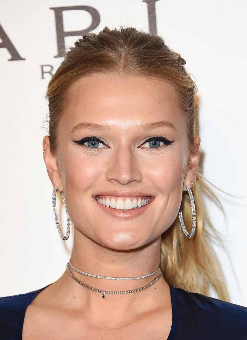 Toni garrn