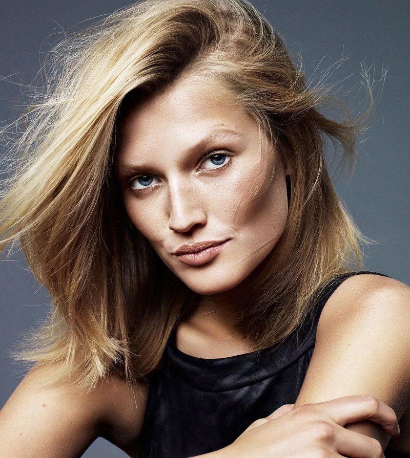 Toni garrn