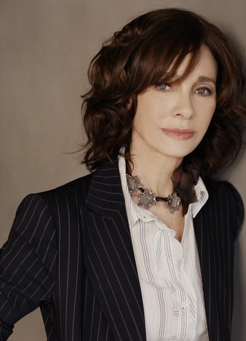 Anne archer