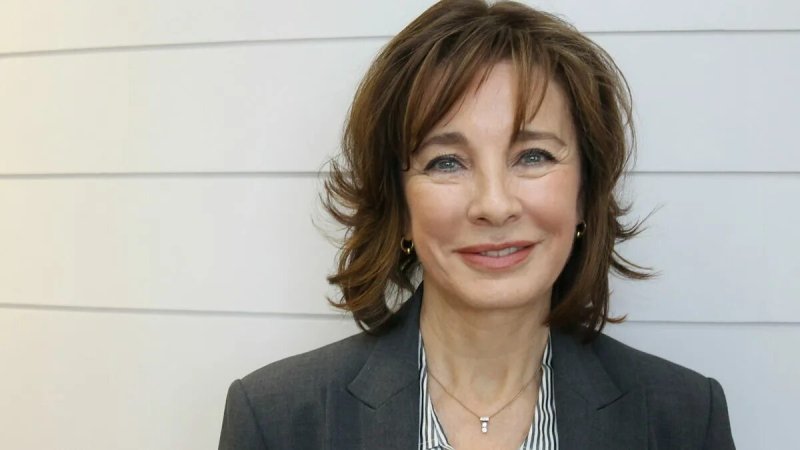 Anne archer