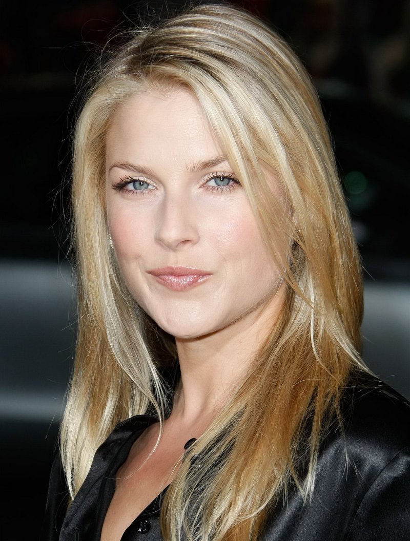 Ali larter