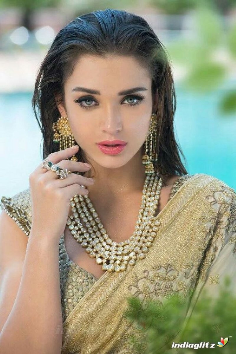 Amy jackson