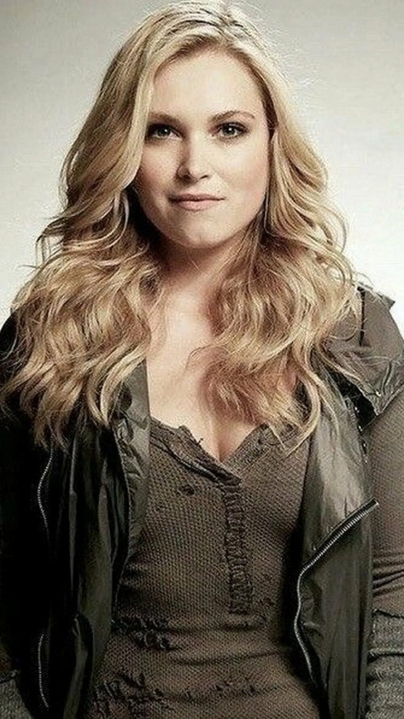 Eliza taylor