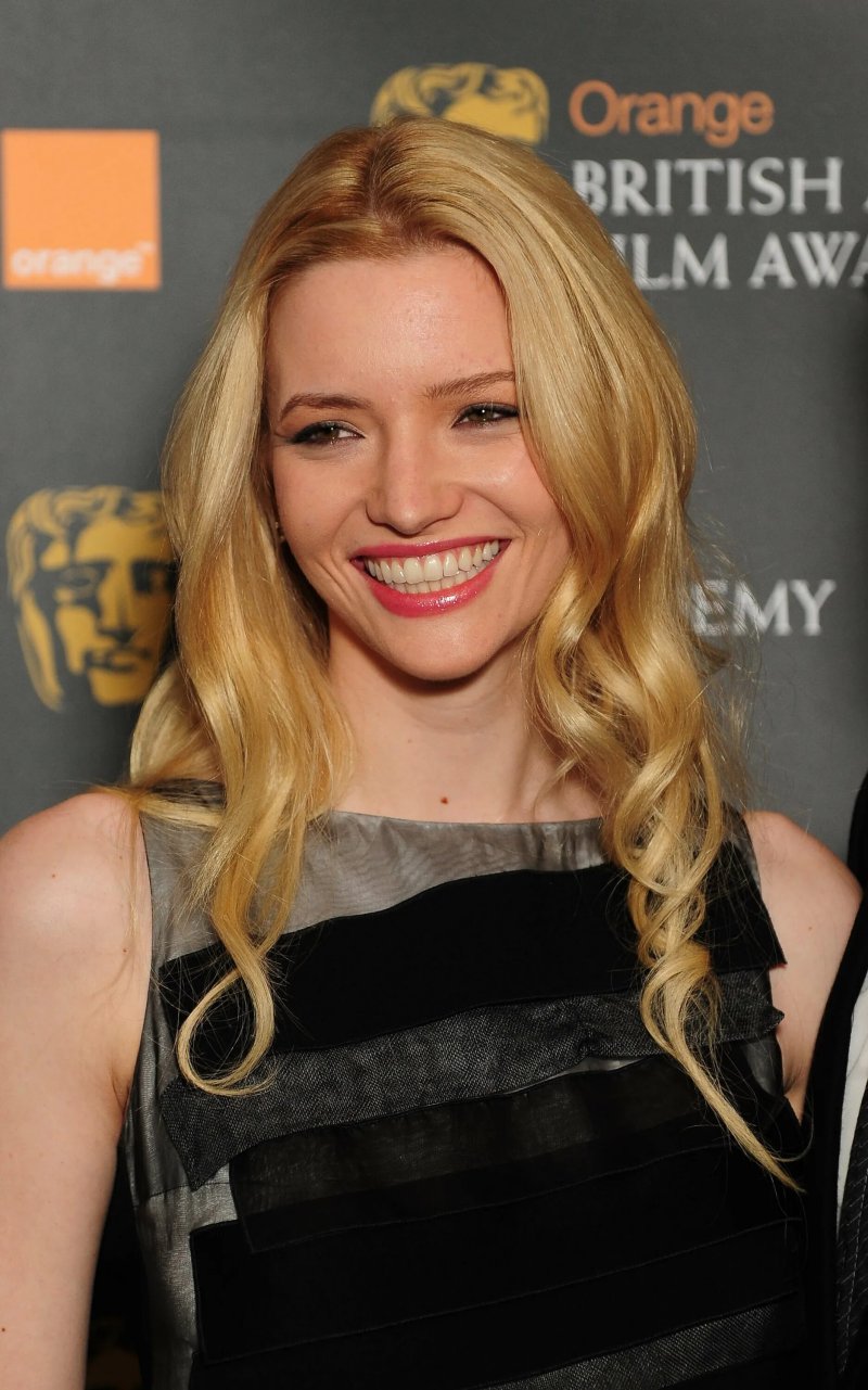 Talulah riley