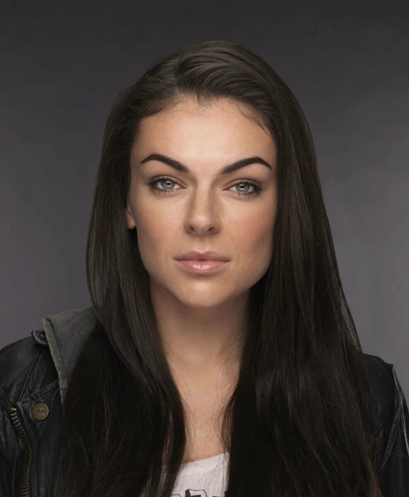 Serinda swan