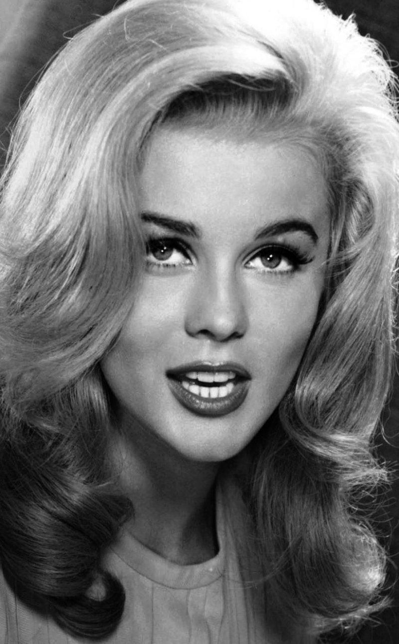 Ann margret