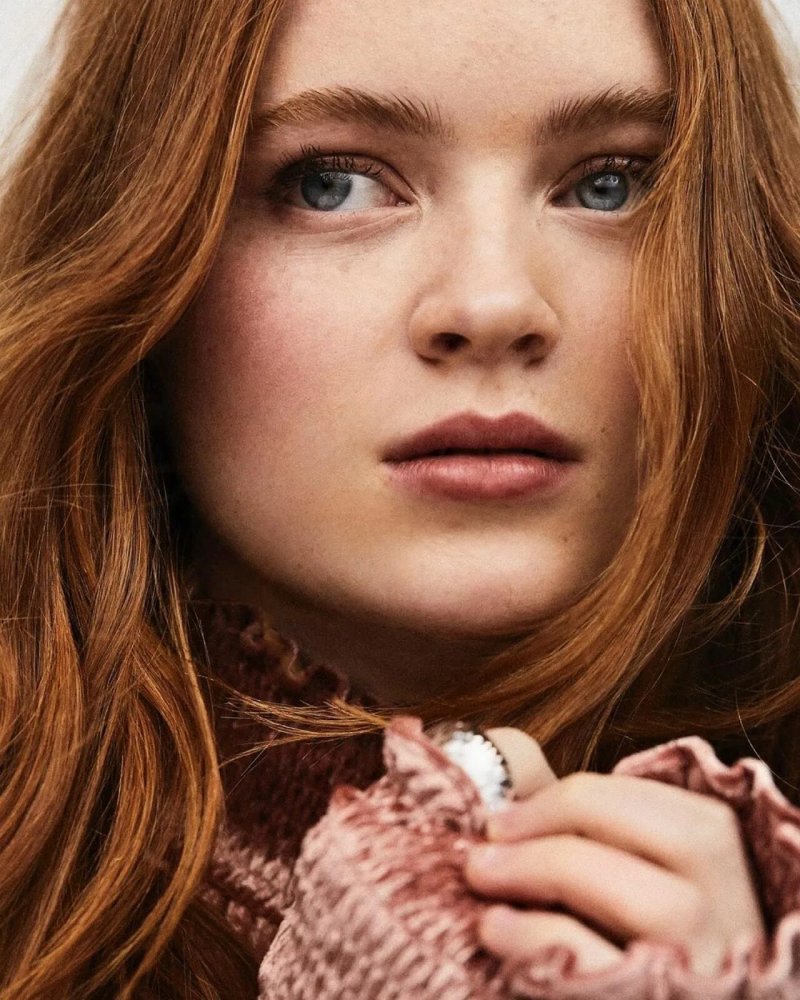 Sadie sink