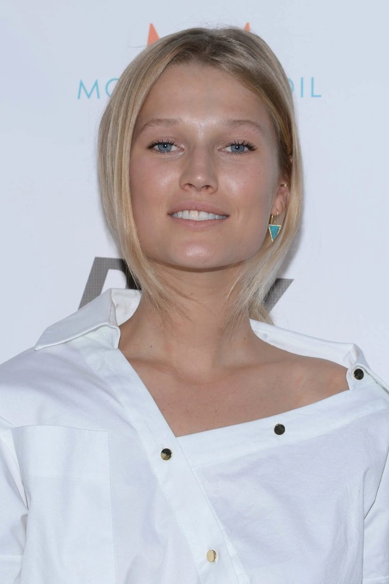 Toni garrn