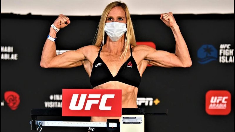 Holly holm