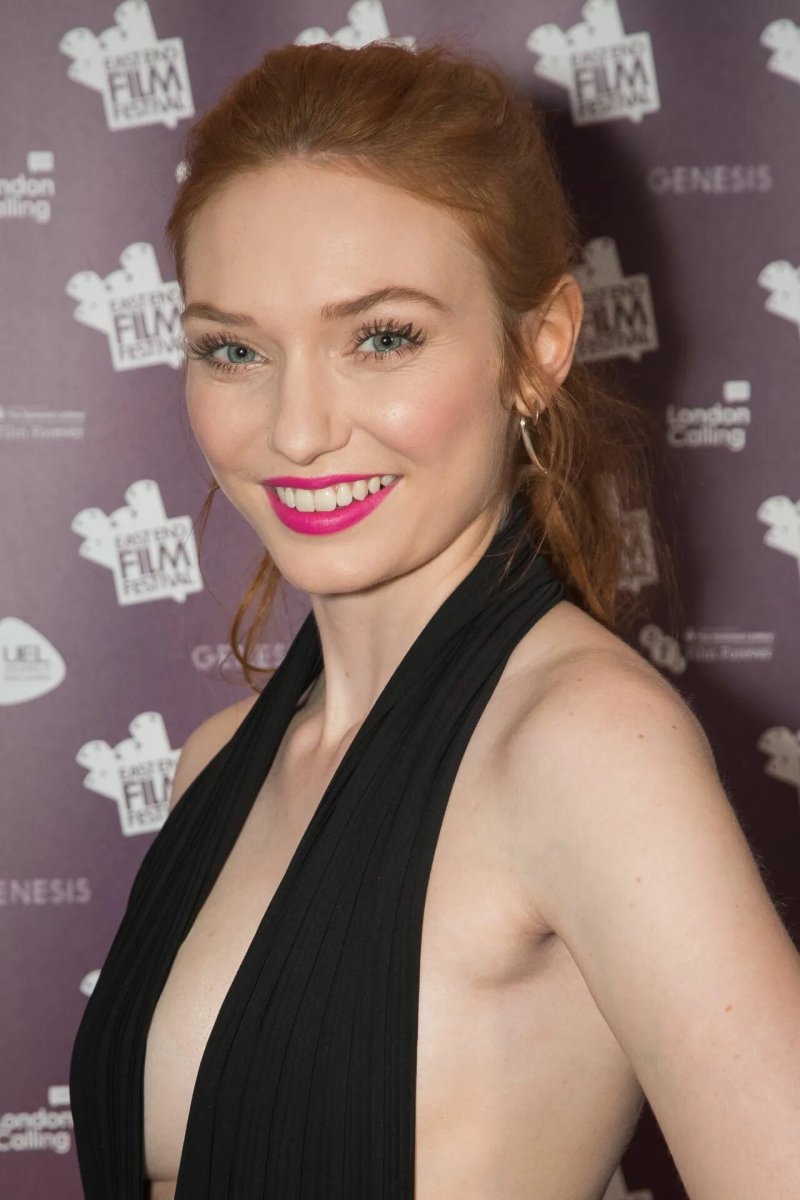 Eleanor tomlinson