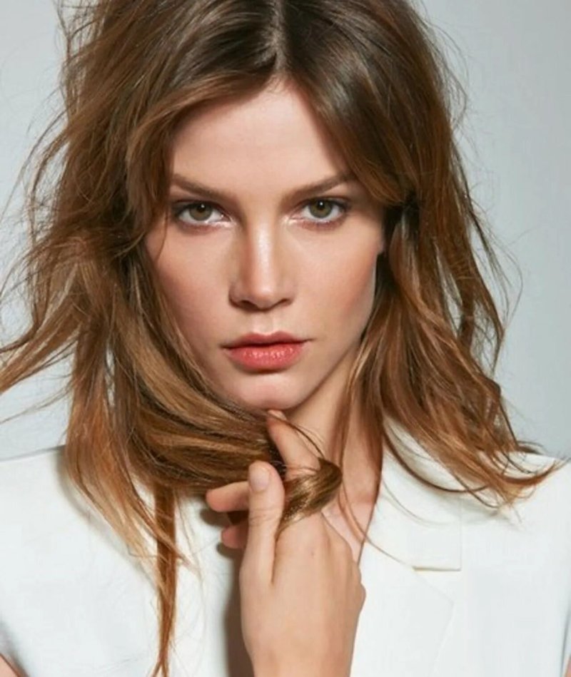 Sylvia hoeks