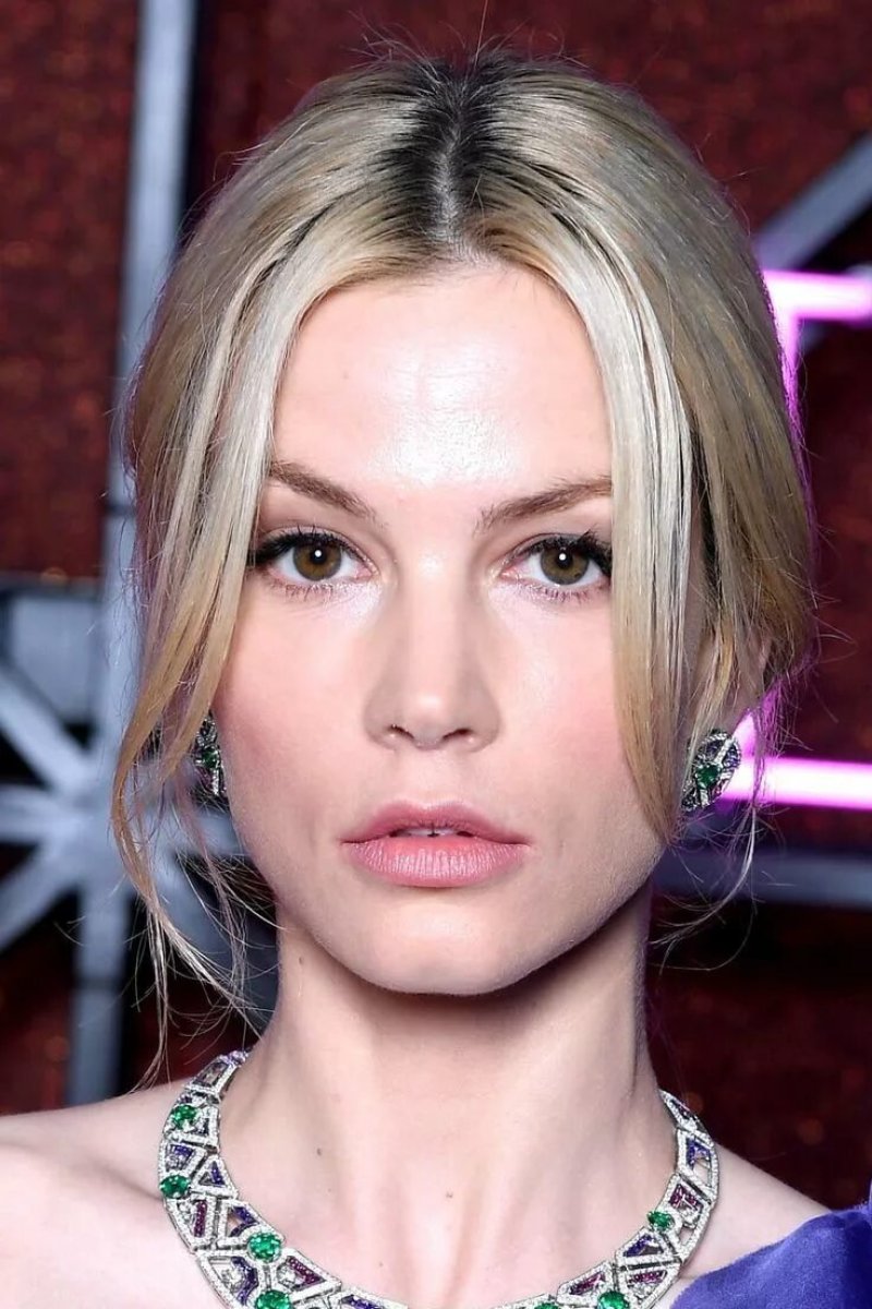 Sylvia hoeks